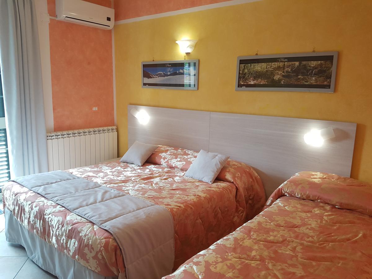 Il Laghetto Bed & Breakfast Castrovillari Exterior photo